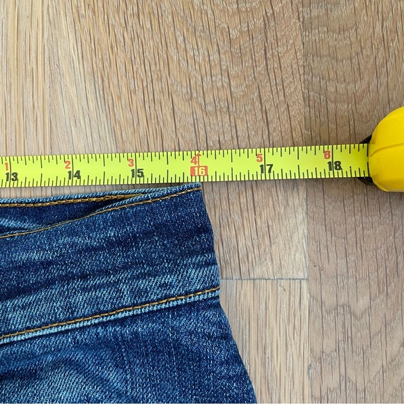 NUDIE JEAN CO. - Grim Tim Cut-off shorts (32) - Picture 3 of 9